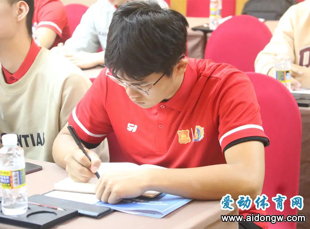 制定篮球交流计划以促进个人技能发展的方法_0